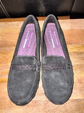 Skechers Black Suede Slip-On Loafers for Women